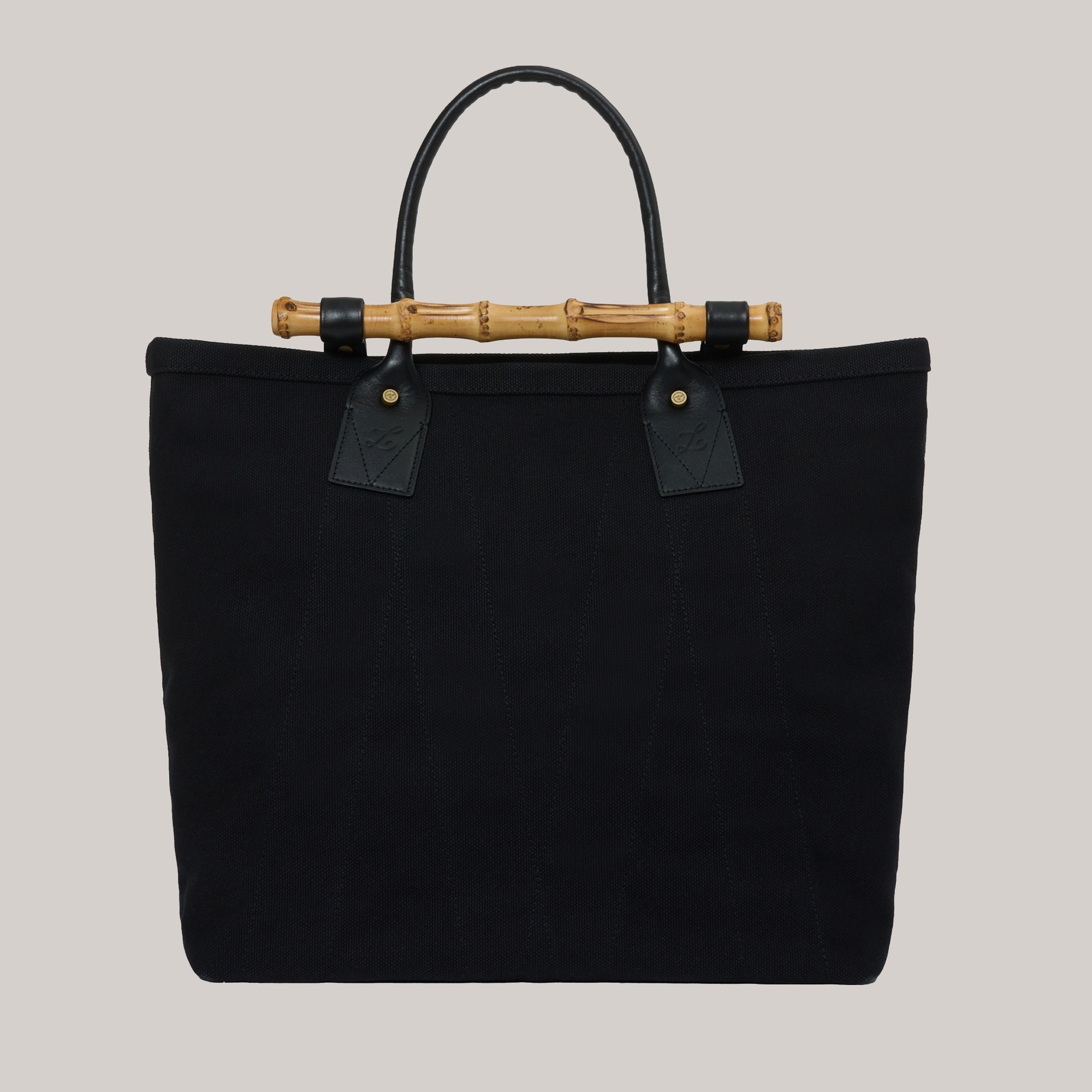 VERTICAL TOTE BAG ¥100,100-(税込)