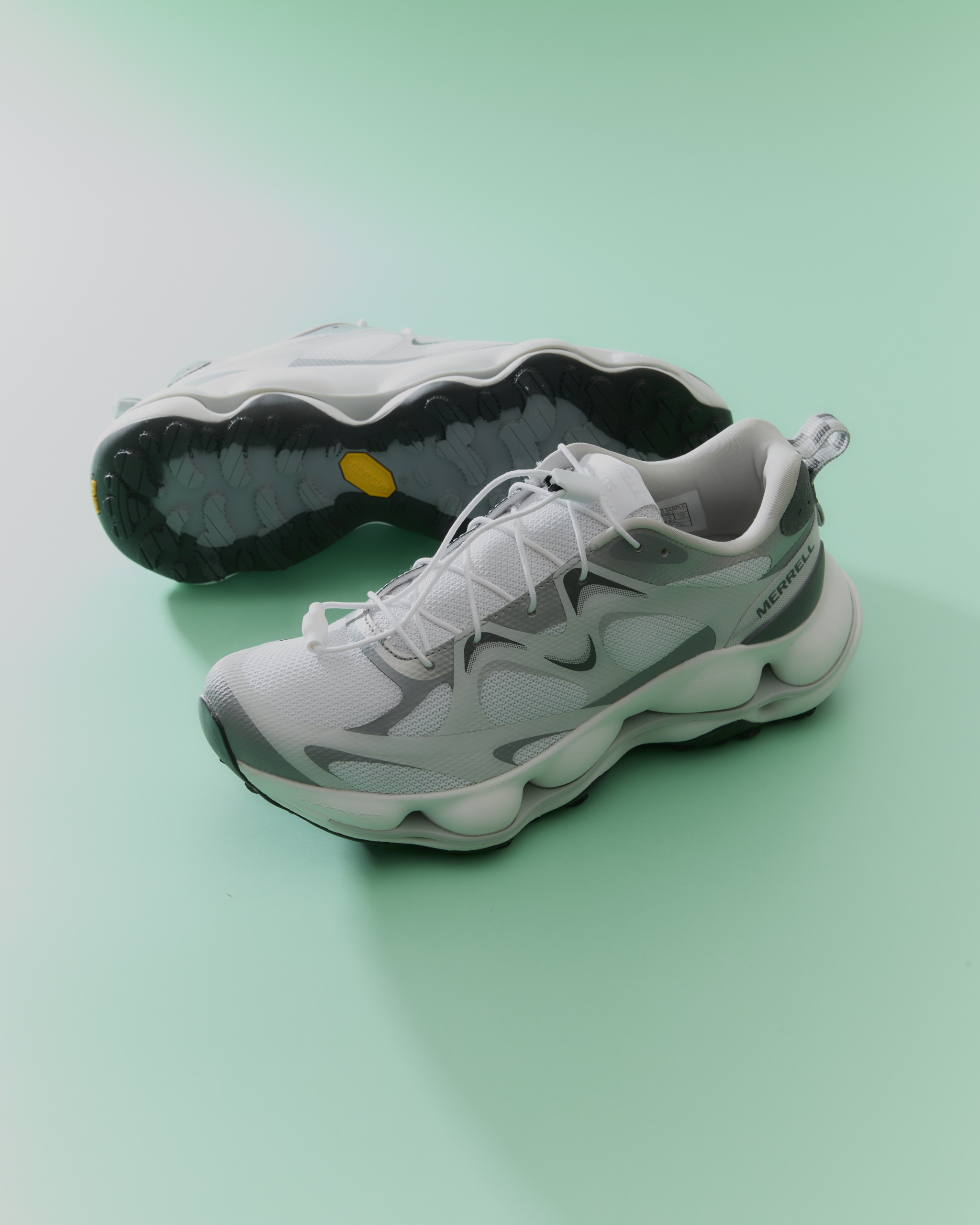 SPEED ARC MATIS (Women’s) ¥25,300（税込）