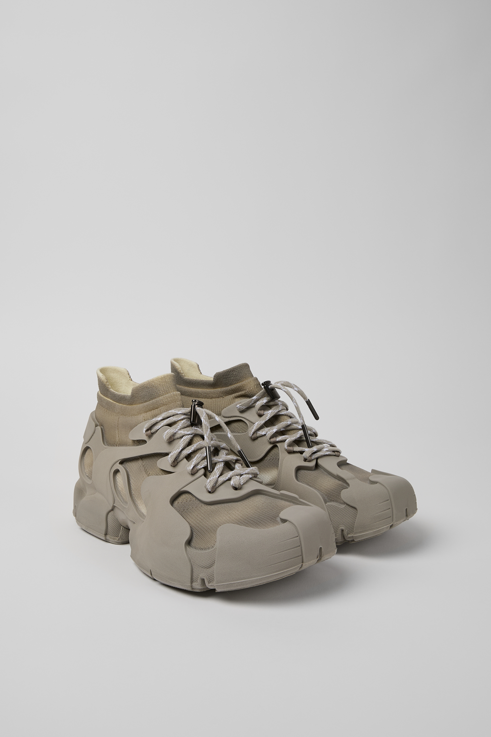 ￥51,700-（Tax in）