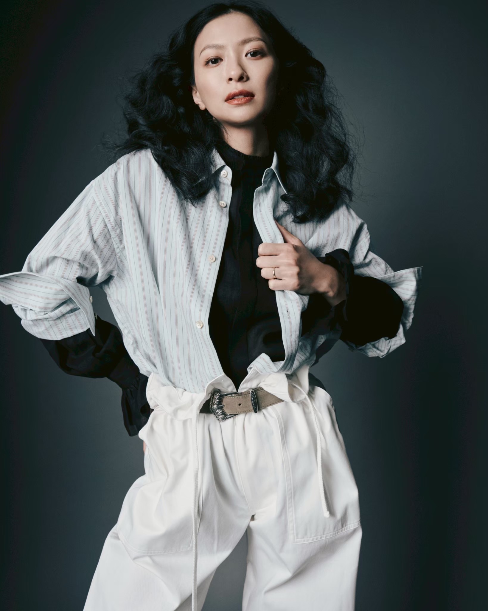榮倉奈々 new now ニューナウ Oversized Tシャツ 黒 榮倉奈々が手掛ける「ニューナウ」の2025秋冬コレクションが発表 榮倉