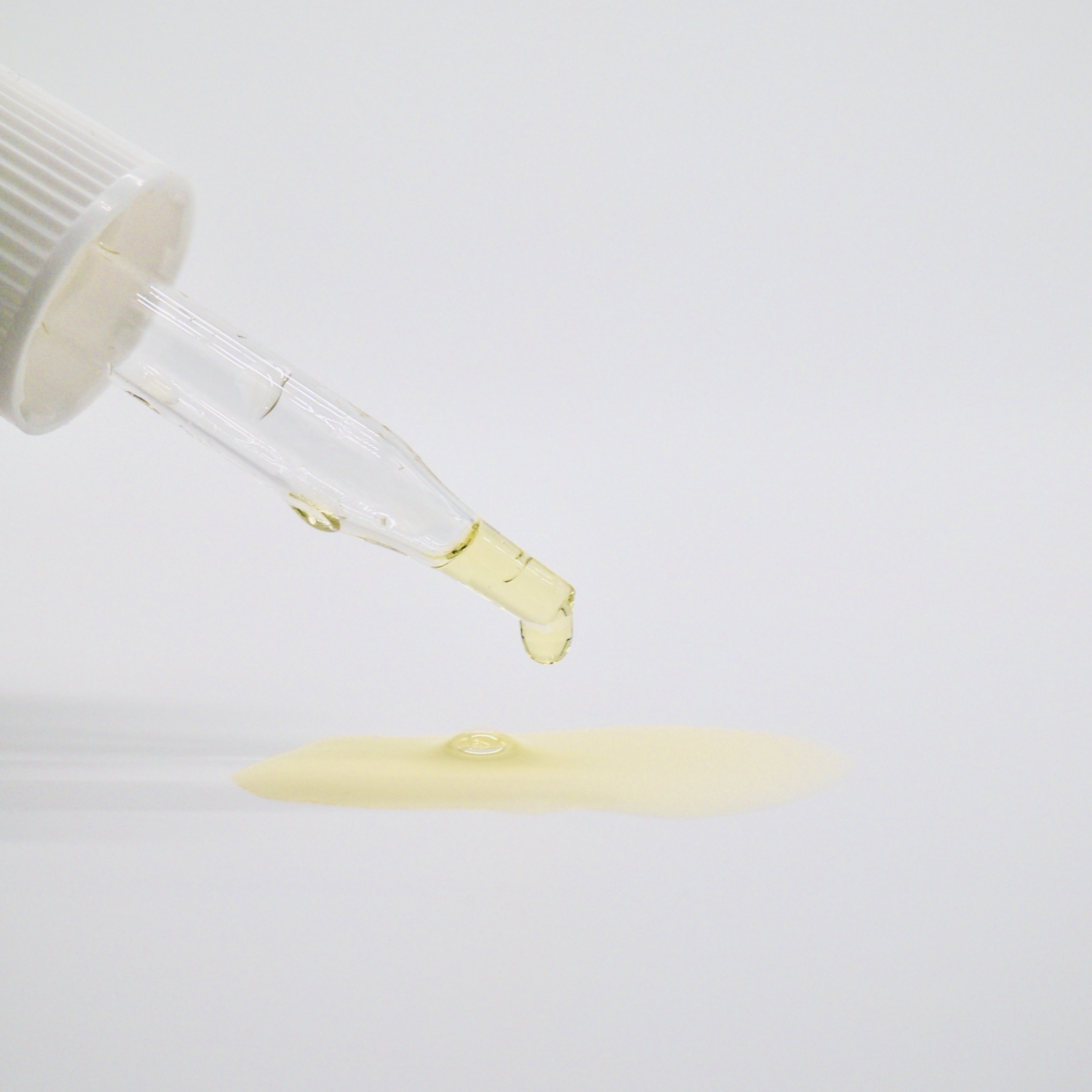 ピュアブースターオイル 10ml / ¥3,850 (税込)