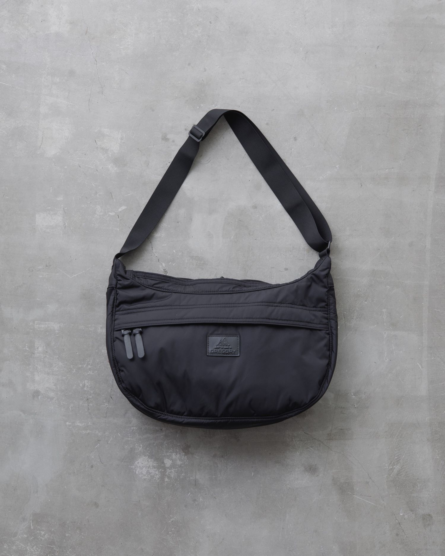 ¥14,300 (Tax in）