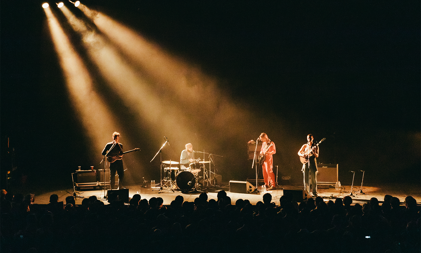 Big Thief 大盛況のうちに幕を閉じた11月17日東京公演のライヴ・レポート