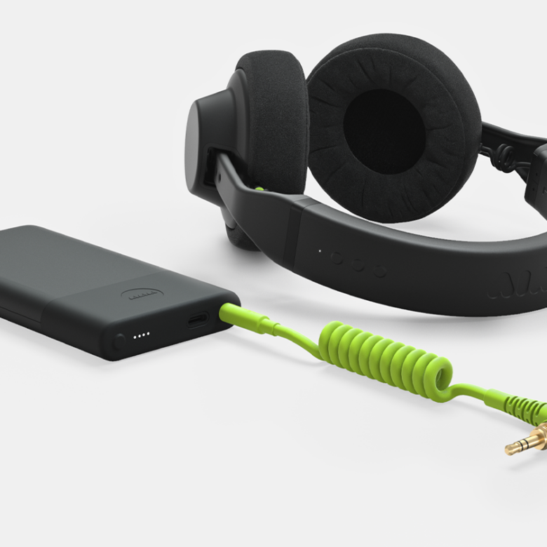 デンマークのオーディオ・メーカーAIAIAI が世界初の新技術を搭載した音楽クリエイターのためのワイヤレス・ヘッドフォン「TMA-2 Studio Wireless+」を発売
