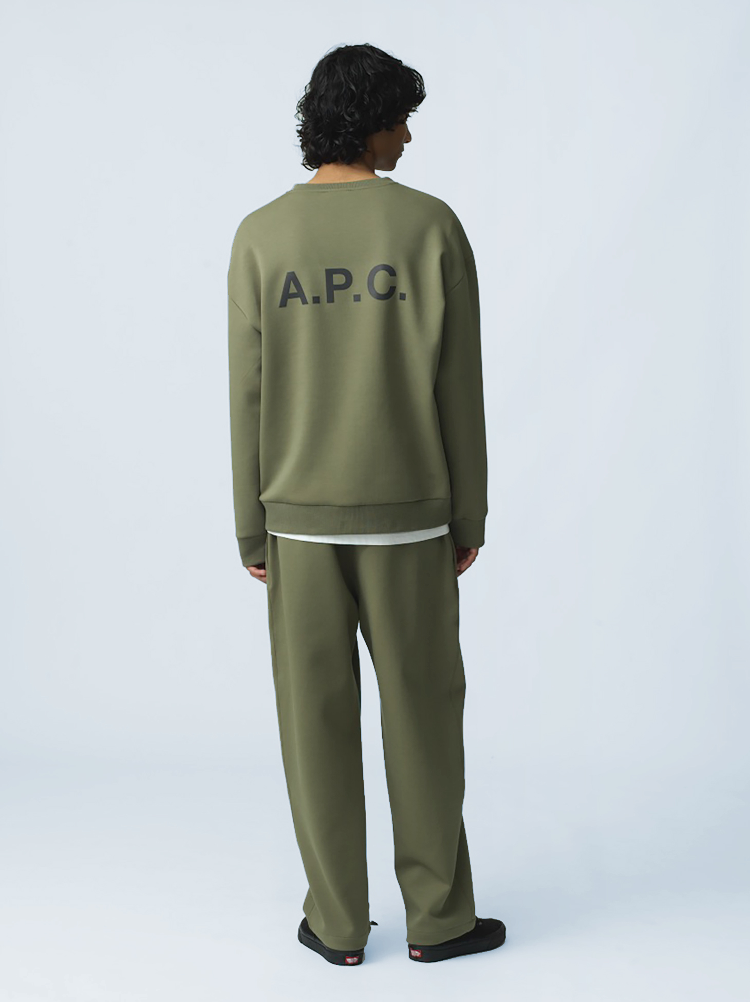 ロンハーマン別注のA.P.C. リフレクションロゴセットアップ発売