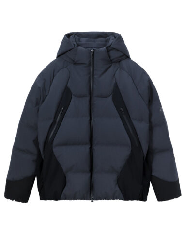 【DESCENTE ALLTERRAIN】水沢ダウンに新境地。「TRIDENT」「MERGE」—ミニマルな合理性とハイブリッドな機能美を追求した新型2型。