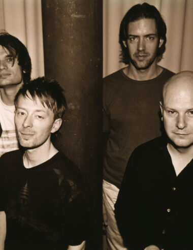 ＜News＞Radiohead 音楽史に刻まれた圧巻のライブが、2025年に再び鳴り響く。