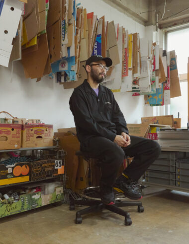 「段ボールで恩返しがしたい」段ボールアーティスト・島津冬樹さん ※アーカイブ