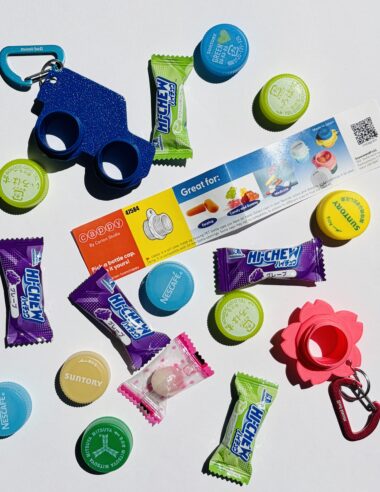 カスタマイズはペットボトルキャップだ！キャップの魅力を再発見させてくれる「cappy」。