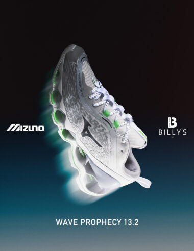 【MIZUNO × BILLY’S】構造美を「グリーン」でハックする。限定モデル「WAVE PROPHECY 13.2」がストリートを席巻。