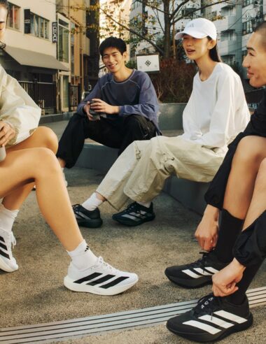 【adidas】走る、を日常の景色へ。新シューズ「EVO SL WOVEN」新色と日本企画アパレル「DAY//Ø」が本日発売。