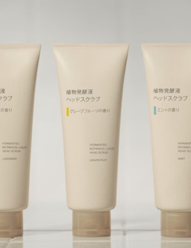 【無印良品】頭皮も「発酵」で整える時代。シャンプー前の新習慣、3種のヘッドスクラブが導く“真の素髪”。