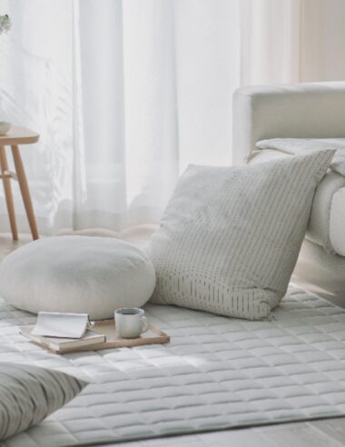 【無印良品】「蒸れる寝具」を卒業する。綿100%で“ひんやり”を実現した、魔法のような新作シリーズを今こそ。