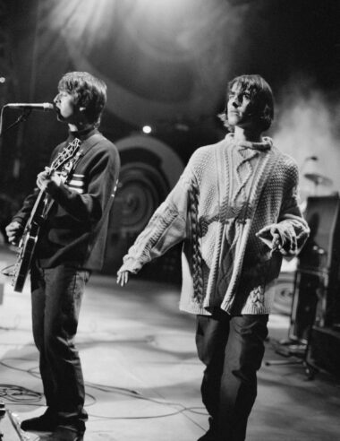 ＜News＞ 奇跡の再結成を果たしたoasis、絶頂期の伝説のライブ「ネブワース1996：DAY2」劇場上映決定