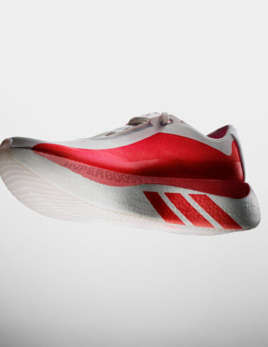【adidas】「速さ」の先にある「楽しさ」へ。新感覚クッションを搭載した『HYPERBOOST EDGE』が提示する、ランニングの新しい形。