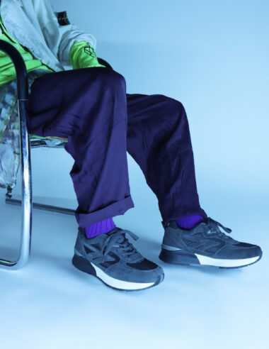 ハイテックの伝説的モデルが復活！新作スニーカー「シルバーシャドウ R2」が3月下旬に発売。