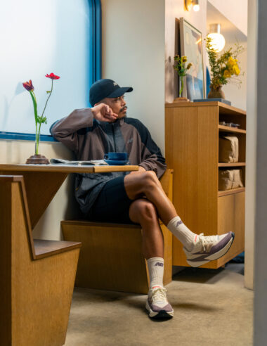 ＜News＞ニューバランス“軽量性”とスピードが上がるほど弾む”反発性”を実現した「FuelCell Rebel v5」