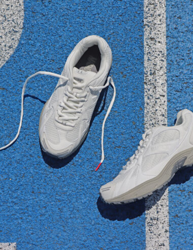 ＜News＞ UK発のアウトドアブランド「HI-TEC®(ハイテック) 」の日本限定カラースニーカー登場