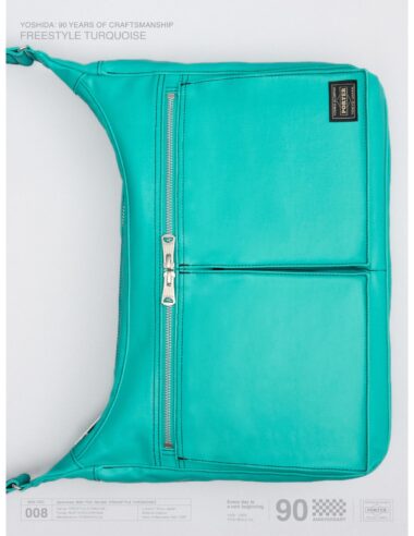 【吉田カバン 90周年限定】PORTER FREE STYLEに「TURQUOISE」が降臨。シリアルナンバーが刻まれた、世界にひとつの特別な一本。