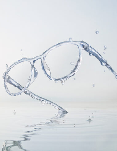 【JINS × Heatherwick Studio】常識を溶かす、アイウェア。世界が注目するデザイン集団が放つ「Liquid」という新境地