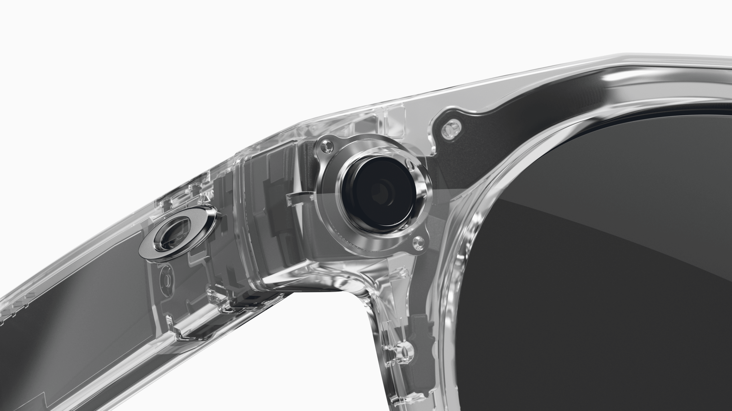 Oakley Metaはスポーツ向け。HSTNとVanguardの2モデルを展開