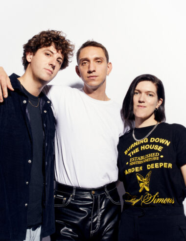 【ザ・エックス・エックス】フジロック出演のThe xx、代官山 蔦屋書店でサイン会＆ポップアップが緊急決定！